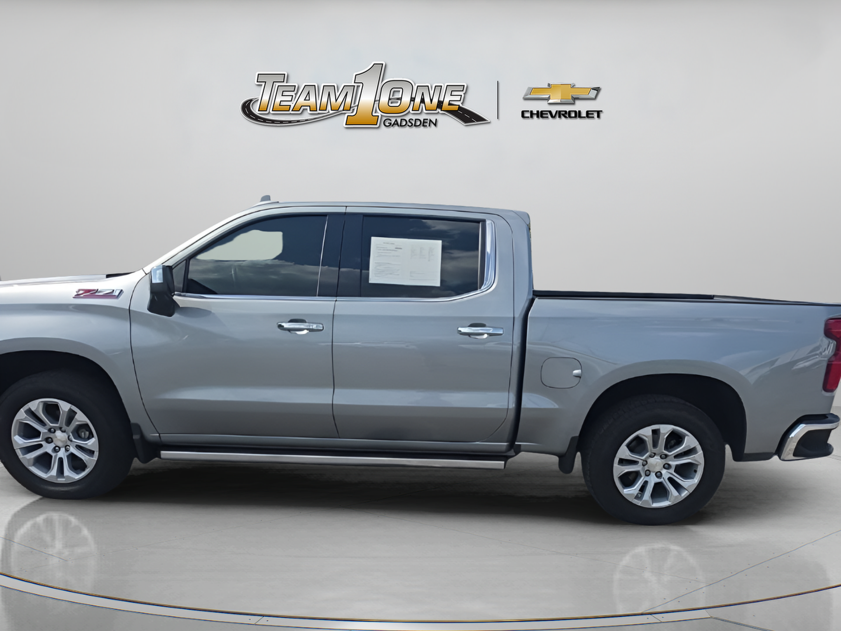 Used 2026 Chevrolet Silverado 1500 LTZ w/ LTZ Premium Package AWD/4WD image 5