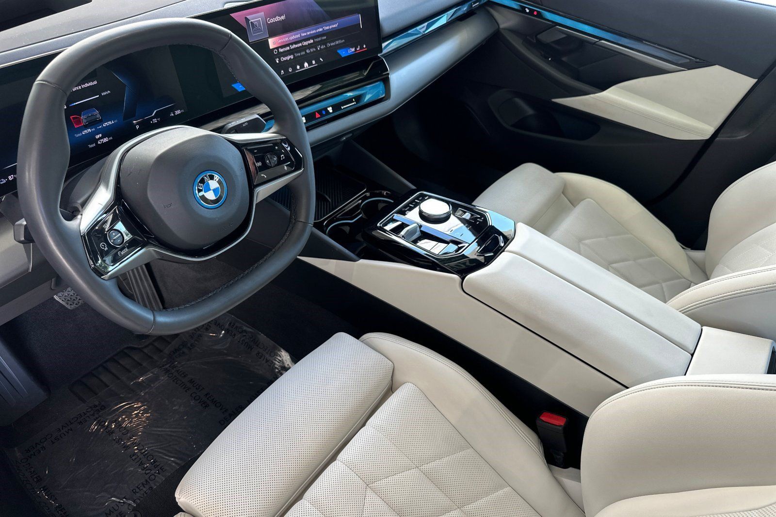 Certified 2024 BMW i5 eDrive40i w/ Premium Package RWD image 11