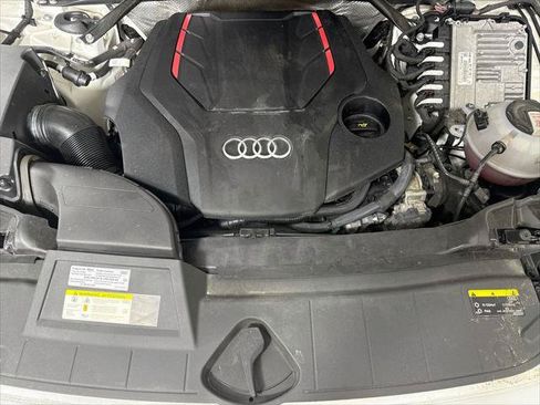 Certified 2022 Audi SQ5 Premium w/ Convenience Package AWD/4WD image 28