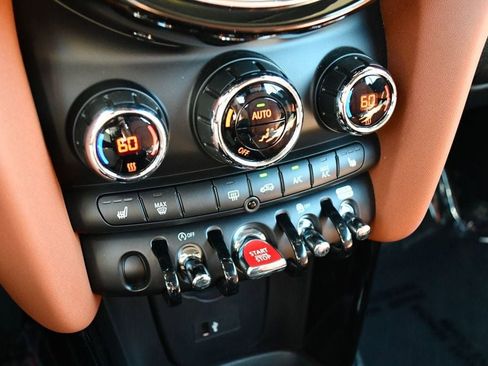 Used 2024 MINI Cooper S w/ Signature Upholstery Package FWD image 68
