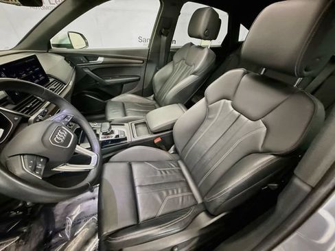 Used 2022 Audi Q5 2.0T Premium w/ Convenience Package AWD/4WD image 20