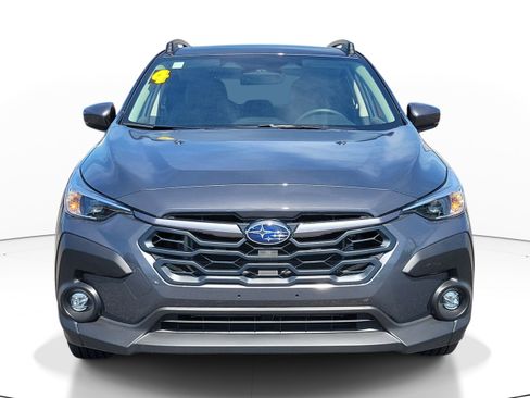 Used 2024 Subaru Crosstrek 2.0i Premium image 2