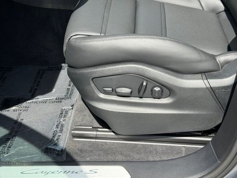 New 2026 Porsche Cayenne S AWD/4WD image 26