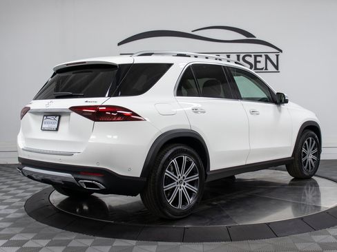 Used 2025 Mercedes-Benz GLE 350 4MATIC image 5