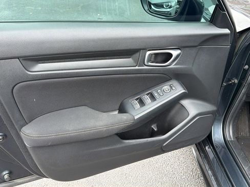 Used 2023 Honda Civic LX image 10