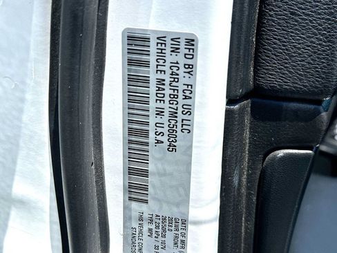 Used 2021 Jeep Grand Cherokee Limited w/ Quick Order Package 28K 80th AWD/4WD image 22