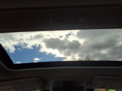 Certified 2024 Subaru Crosstrek 2.5i Limited image 7