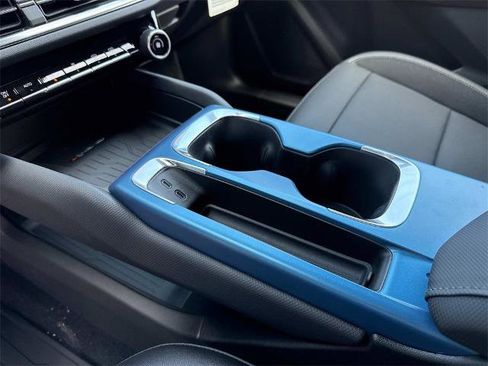 New 2025 Chevrolet Equinox EV LT w/ LPO, All-Weather Mat Package image 19