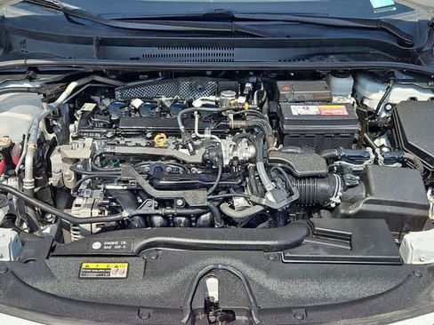 Used 2024 Toyota Corolla LE FWD image 12