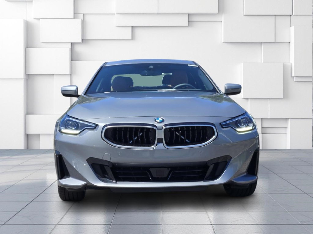 New 2026 BMW 230i xDrive Coupe w/ Convenience Package AWD/4WD image 2