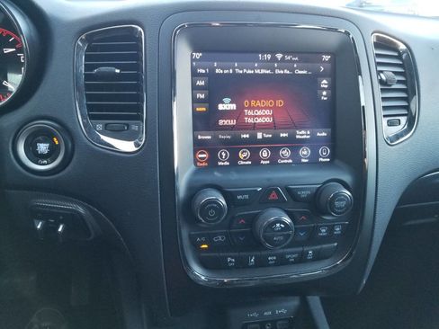 Used 2019 Dodge Durango R/T w/ Technology Group image 25