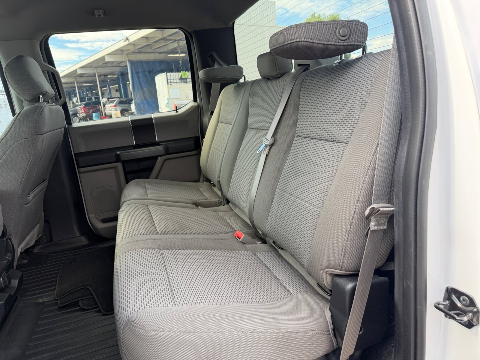 Used 2018 Ford F150 XLT w/ Equipment Group 301A Mid AWD/4WD image 26
