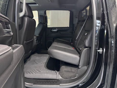 Certified 2025 Chevrolet Silverado 2500 LTZ w/ LTZ Premium Package AWD/4WD image 15