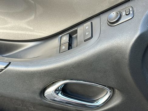 Used 2015 Chevrolet Camaro SS image 12