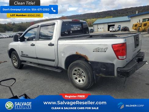Used 2007 Nissan Titan SE image 3