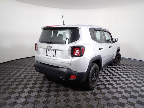 Used 2017 Jeep Renegade Sport w/ Power & Air Group AWD/4WD image 16