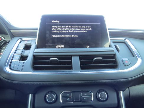 Certified 2021 Chevrolet Tahoe Z71 w/ Luxury Package image 29