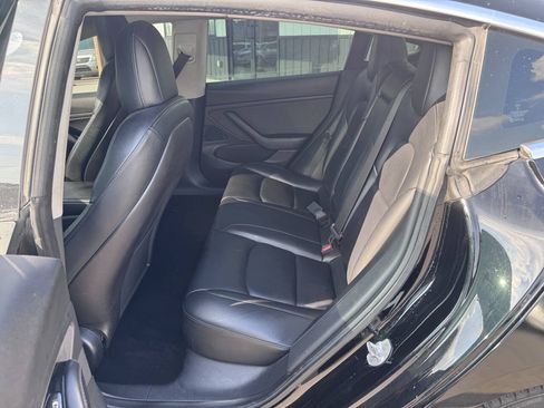 Used 2019 Tesla Model 3 Long Range RWD image 13