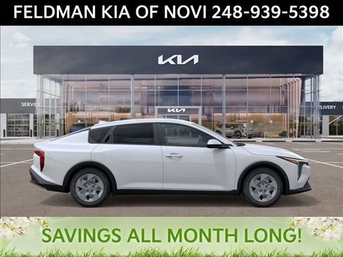 New 2025 Kia K4 LX image 7