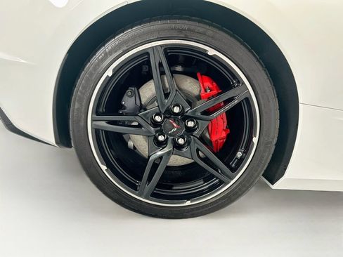 Used 2024 Chevrolet Corvette Stingray Convertible w/ 1LT RWD image 26