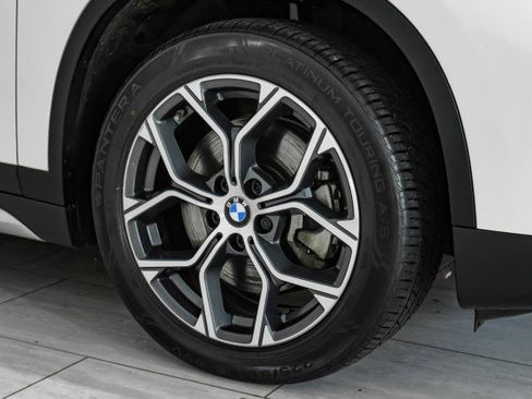 Used 2022 BMW X1 xDrive28i w/ Premium Package image 54