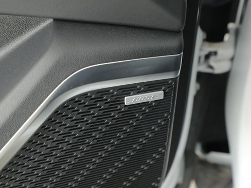 Used 2025 Buick Enclave Sport Touring w/ Super Cruise Package image 7