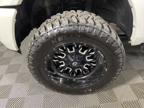 Used 2017 RAM 2500 Laramie w/ Sport Appearance Group AWD/4WD image 14