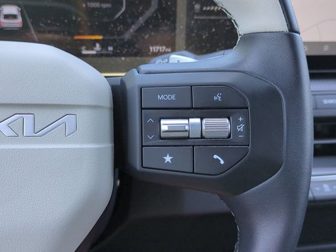 New 2025 Kia K4 GT-Line image 25