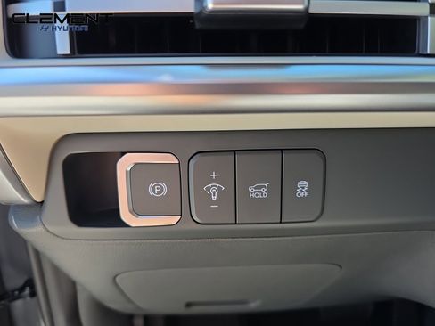 New 2026 Hyundai Santa Fe SE image 11