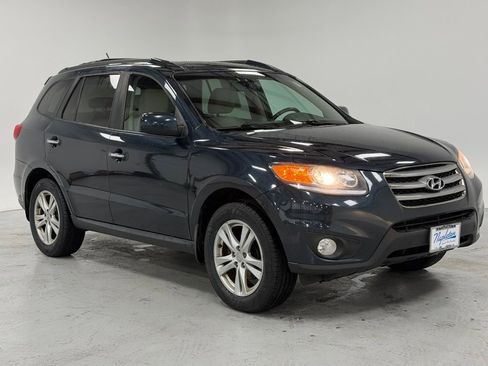 Used 2012 Hyundai Santa Fe Limited w/ Navigation Pkg 4 image 5