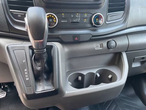 Certified 2025 Ford Transit 250 Low Roof w/ Exterior Upgrade Package RWD image 31