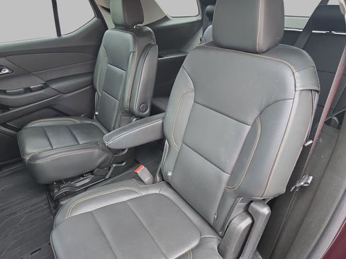 Used 2019 Chevrolet Traverse LT w/ LT Premium Package AWD/4WD image 15