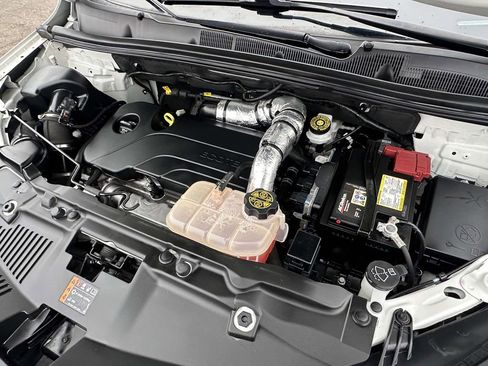 Certified 2022 Buick Encore Preferred w/ Safety Package image 10