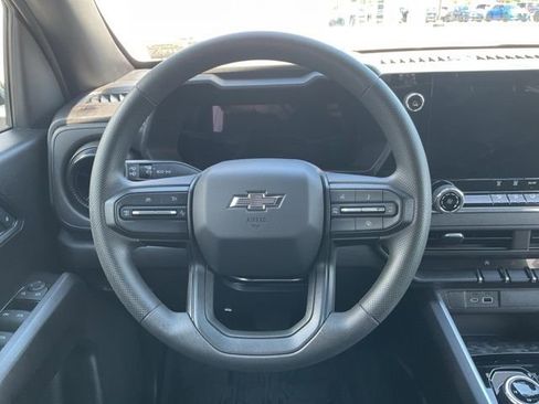 Used 2024 Chevrolet Colorado Trail Boss w/ Technology Package AWD/4WD image 3