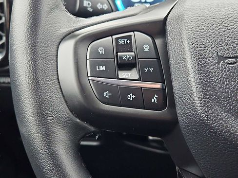 Used 2024 Ford Ranger Lariat w/ FX4 Off-Road Package image 30