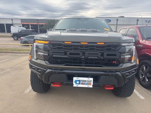 Used 2025 Ford F150 Raptor w/ Equipment Group 803A Raptor R image 2