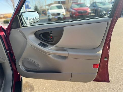 Used 2005 Chevrolet Malibu Classic image 38