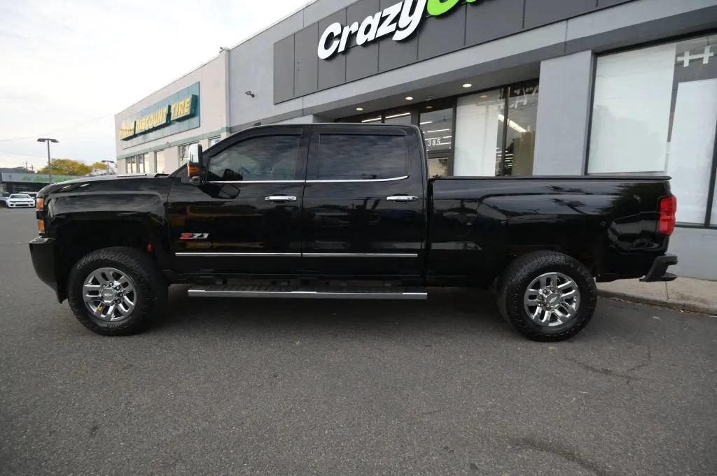 Used 2019 Chevrolet Silverado 3500 LTZ w/ Duramax Plus Package AWD/4WD image 2