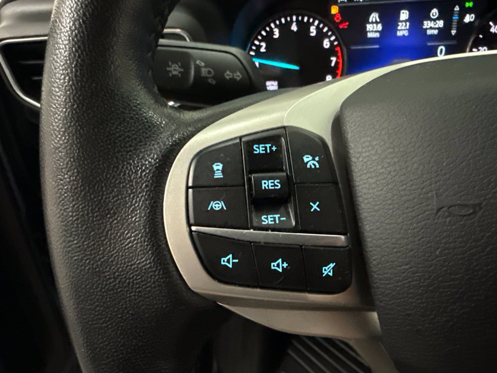 Used 2021 Ford Explorer XLT w/ Equipment Group 202A AWD/4WD image 19