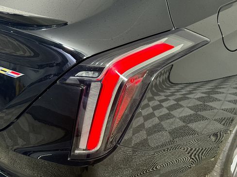 Used 2024 Cadillac CT4 V image 34