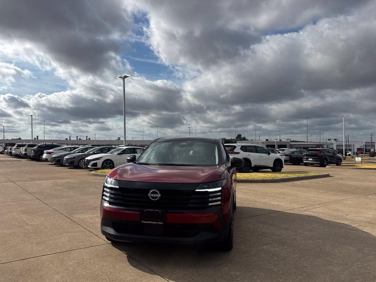 Used 2025 Nissan Kicks SV FWD image 7