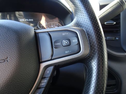 Used 2024 RAM 3500 Tradesman image 27