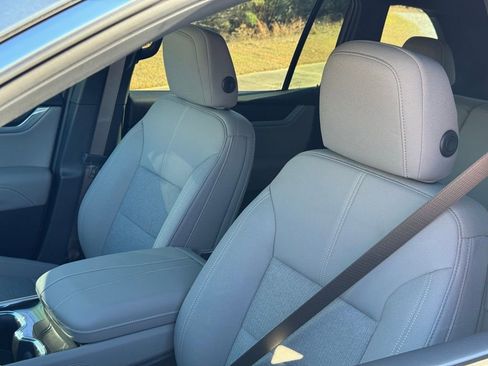 New 2026 GMC Acadia Elevation image 13