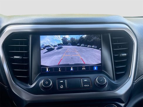Used 2022 GMC Acadia AT4 w/ Technology Package image 14