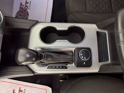 Used 2020 Chevrolet Blazer LT image 25