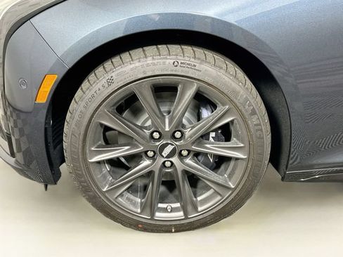 New 2026 Cadillac CT5 V w/ Technology Package AWD/4WD image 22