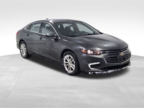 Used 2016 Chevrolet Malibu LT image 12