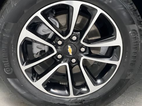 Used 2025 Chevrolet TrailBlazer LT AWD/4WD image 57