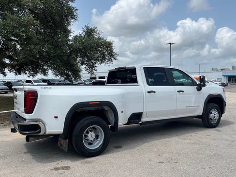 Used 2025 GMC Sierra 3500 Pro AWD/4WD image 5