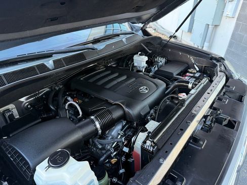 Used 2018 Toyota Tundra Limited w/ Limited Premium Package AWD/4WD image 50